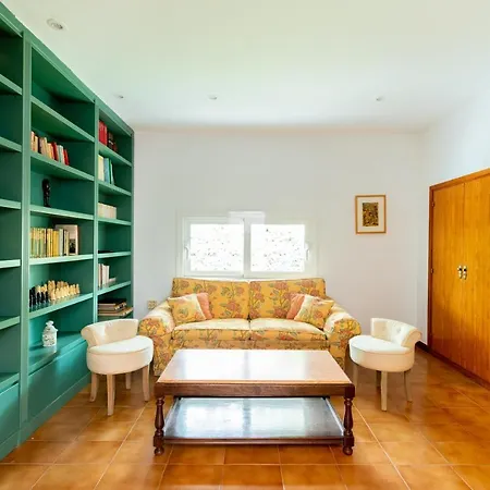 Holiday home Holi-rent Colina Blanca