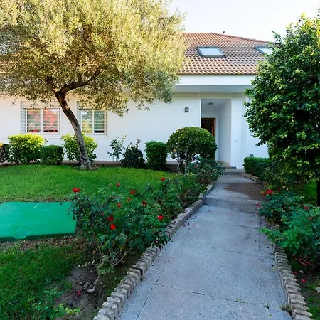 Holi-rent Colina Blanca Holiday home